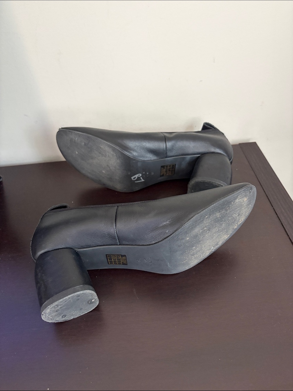Anthropologie Glove Ballet Block Heels Shoe Black Leather Sz 38 US Sz 7-7.5 - Picture 9 of 10